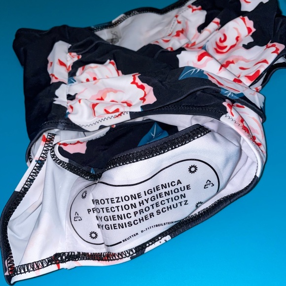 SS Queen floral bikini - Picture 5 of 9